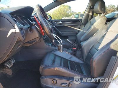 Zdjęcie 7 z 13 samochodu: 2016 VOLKSWAGEN GTI S/SE VIN:3VW447AU8GM019383 - miniatura