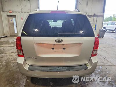 Zdjęcie 6 z 13 samochodu: 2014 KIA SEDONA VIN:KNDMG4C78E6541072 - miniatura