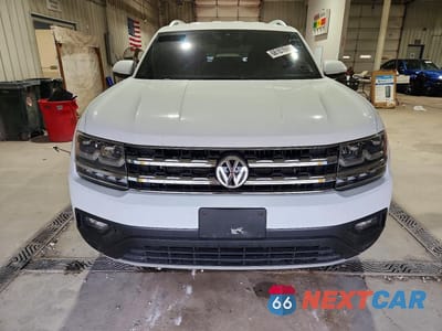 Piąte zdjęcie samochodu w środku: 2019 VOLKSWAGEN ATLAS SE VIN:1V2UR2CA2KC568807 - miniatura