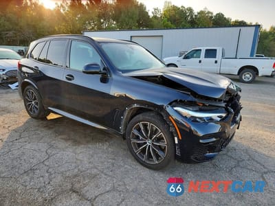 Czwarte zdjęcie samochodu z boku: 2023 BMW X5 XDRIVE40I VIN:5UXCR6C00P9S04240 - miniatura