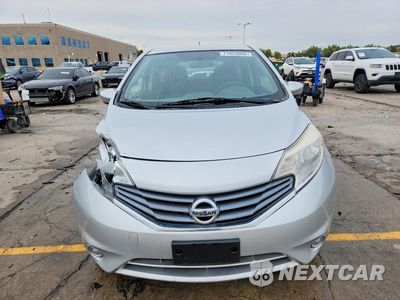 Piąte zdjęcie samochodu w środku: 2016 NISSAN VERSA NOTE SV VIN:3N1CE2CP3GL350533 - miniatura