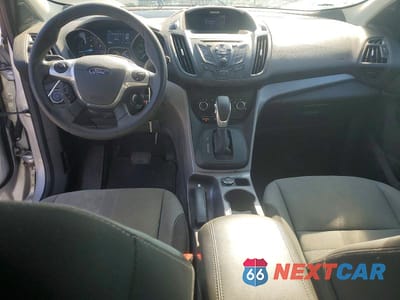 Zdjęcie 8 z 13 samochodu: 2015 FORD ESCAPE SE VIN:1FMCU0G90FUB03938 - miniatura