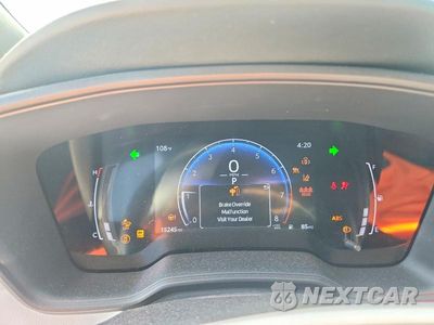 Zdjęcie 9 z 12 samochodu: 2026 TOYOTA COROLLA SE VIN:5YFS4MCE3TP275822 - miniatura
