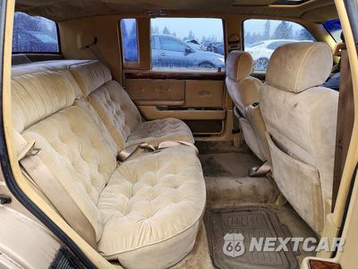 Zdjęcie 10 z 12 samochodu: 1991 CHRYSLER NEW YORKER FIFTH AVENUE VIN:1C3XY66R6MD258154 - miniatura