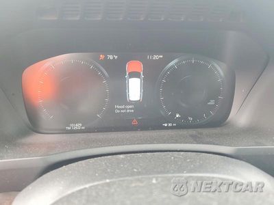 Zdjęcie 9 z 13 samochodu: 2016 VOLVO XC90 T6 VIN:YV4A22PK6G1016366 - miniatura