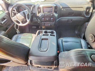 Zdjęcie 8 z 12 samochodu: 2019 CHEVROLET SILVERADO K1500 LT VIN:1GCUYDED5KZ244593 - miniatura