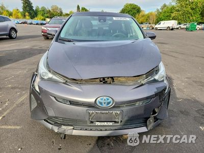 Piąte zdjęcie samochodu w środku: 2018 TOYOTA PRIUS TWO VIN:JTDKBRFU9J3586019 - miniatura