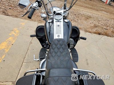 Zdjęcie 6 z 9 samochodu: 2007 HARLEY-DAVIDSON FLHR VIN:1HD1FB4187Y641943 - miniatura