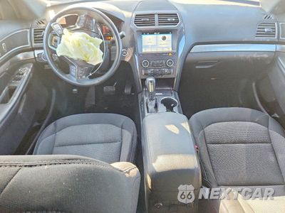 Zdjęcie 8 z 13 samochodu: 2019 FORD EXPLORER XLT VIN:1FM5K7D82KGA95286 - miniatura