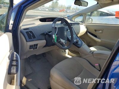 Zdjęcie 8 z 12 samochodu: 2011 TOYOTA PRIUS TWO VIN:JTDKN3DUXB5362593 - miniatura