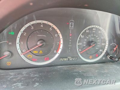 Zdjęcie 9 z 12 samochodu: 2008 HONDA ACCORD LX VIN:1HGCP26378A082578 - miniatura