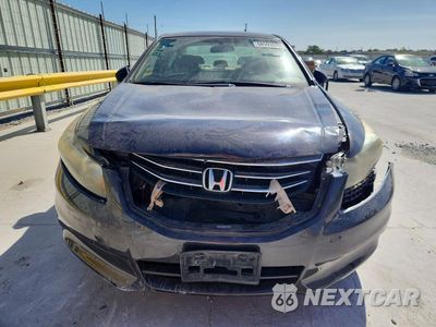 Piąte zdjęcie samochodu w środku: 2011 HONDA ACCORD LX VIN:1HGCP2F37BA152183 - miniatura
