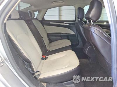 Zdjęcie 10 z 12 samochodu: 2020 FORD FUSION SE VIN:3FA6P0HD3LR101945 - miniatura