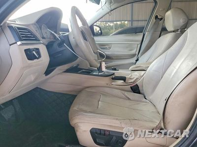 Zdjęcie 7 z 12 samochodu: 2012 BMW 328 I VIN:WBA3A5C51CF341663 - miniatura