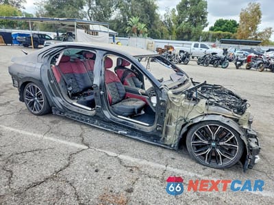 Czwarte zdjęcie samochodu z boku: 2024 BMW 740 I VIN:WBA23EH06RCT09420 - miniatura