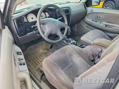 Zdjęcie 8 z 12 samochodu: 2002 TOYOTA TACOMA XTRACAB PRERUNNER VIN:5TESN92N72Z128598 - miniatura