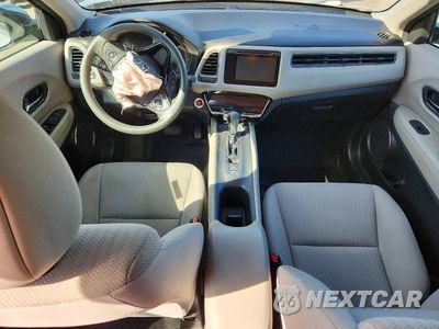 Zdjęcie 8 z 12 samochodu: 2018 HONDA HR-V EX VIN:3CZRU6H51JM709852 - miniatura