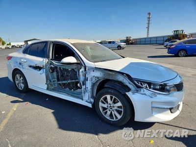 Czwarte zdjęcie samochodu z boku: 2017 KIA OPTIMA LX VIN:5XXGT4L33HG128441 - miniatura