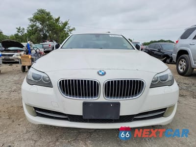 Piąte zdjęcie samochodu w środku: 2013 BMW 535 I VIN:WBAFR7C50DC818264 - miniatura