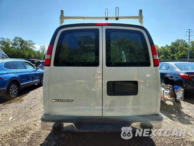 Zdjęcie 6 z 13 samochodu: 2019 CHEVROLET EXPRESS G2500 DELIVERY VAN VIN:1GCWGAFG0K1275476 - miniatura