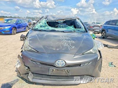 Piąte zdjęcie samochodu w środku: 2018 TOYOTA PRIUS FOUR VIN:JTDKARFU4J3054597 - miniatura