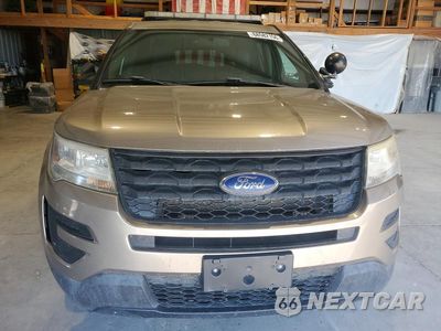 Piąte zdjęcie samochodu w środku: 2017 FORD EXPLORER POLICE INTERCEPTOR VIN:1FM5K8AR0HGD25614 - miniatura