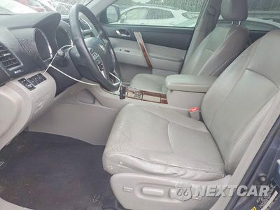 Zdjęcie 7 z 13 samochodu: 2011 TOYOTA HIGHLANDER LIMITED VIN:5TDDK3EH5BS074784 - miniatura