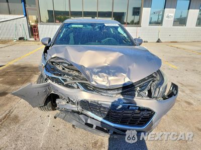 Piąte zdjęcie samochodu w środku: 2017 CHEVROLET CRUZE LT VIN:1G1BE5SM1H7149052 - miniatura