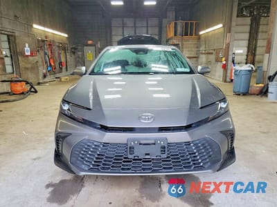 Piąte zdjęcie samochodu w środku: 2025 TOYOTA CAMRY SE VIN:4T1DAACK4SU540086 - miniatura