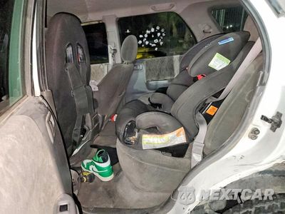 Zdjęcie 10 z 14 samochodu: 2003 ISUZU RODEO S VIN:4S2CK58W234306678 - miniatura