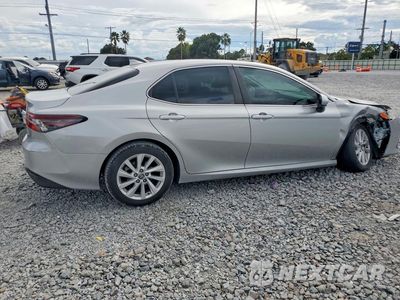 Trzecie zdjęcie samochodu z tyłu: 2023 TOYOTA CAMRY LE VIN:4T1C11AKXPU082754 - miniatura