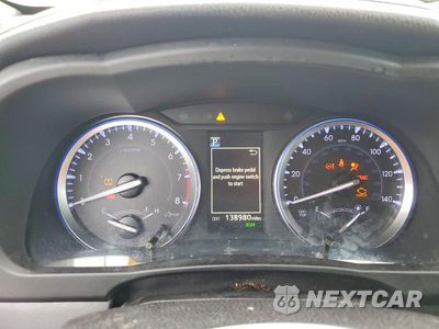 Zdjęcie 9 z 13 samochodu: 2019 TOYOTA HIGHLANDER SE VIN:5TDJZRFH9KS572440 - miniatura