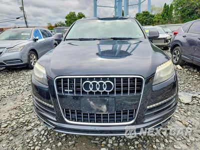 Piąte zdjęcie samochodu w środku: 2013 AUDI Q7 PREMIUM PLUS VIN:WA1LGAFE4DD011030 - miniatura