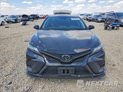 Piąte zdjęcie samochodu w środku: 2022 TOYOTA CAMRY TRD VIN:4T1KZ1AK9NU069902 - miniatura