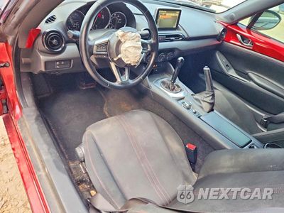 Zdjęcie 8 z 12 samochodu: 2017 MAZDA MX-5 MIATA CLUB VIN:JM1NDAC76H0121166 - miniatura