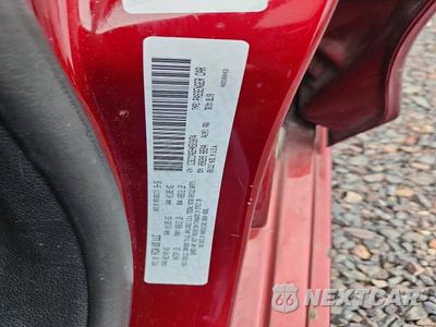 Zdjęcie 12 z 12 samochodu: 2017 CHRYSLER 200 LIMITED VIN:1C3CCCAG5HN503074 - miniatura