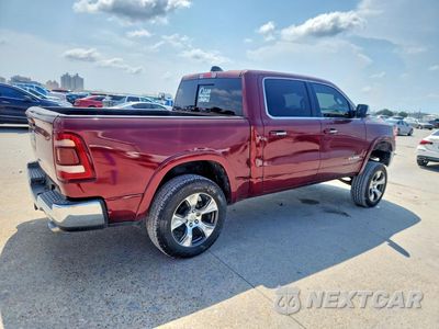 Trzecie zdjęcie samochodu z tyłu: 2019 RAM 1500 LARAMIE VIN:1C6SRFJT1KN787127 - miniatura