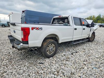 Trzecie zdjęcie samochodu z tyłu: 2019 FORD F350 SUPER DUTY VIN:1FT8W3BT2KED51122 - miniatura