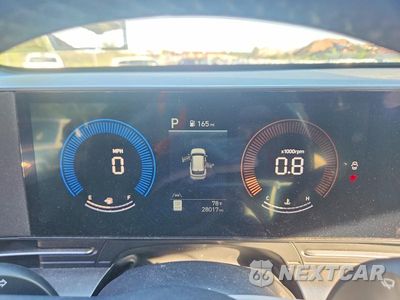 Zdjęcie 9 z 13 samochodu: 2024 HYUNDAI KONA SEL VIN:KM8HBCAB1RU154264 - miniatura