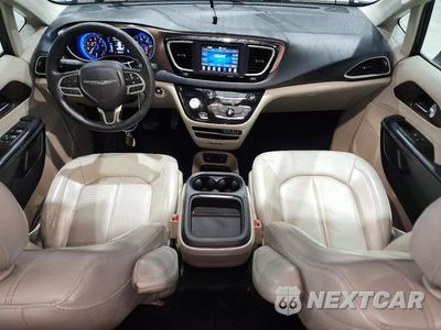Zdjęcie 8 z 14 samochodu: 2021 CHRYSLER VOYAGER LXI VIN:2C4RC1DG5MR570678 - miniatura