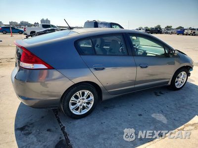Trzecie zdjęcie samochodu z tyłu: 2011 HONDA INSIGHT EX VIN:JHMZE2H7XBS006237 - miniatura