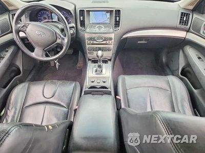 Zdjęcie 8 z 12 samochodu: 2015 INFINITI Q40 BASE VIN:JN1CV6AR7FM650138 - miniatura