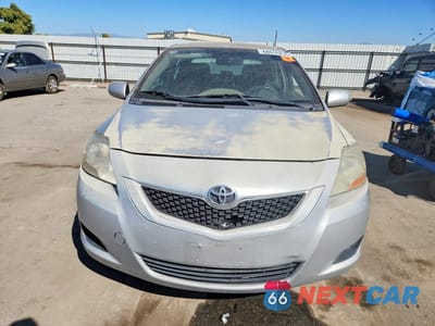 Piąte zdjęcie samochodu w środku: 2012 TOYOTA YARIS FLEET VIN:JTDBT4K32CL020106 - miniatura