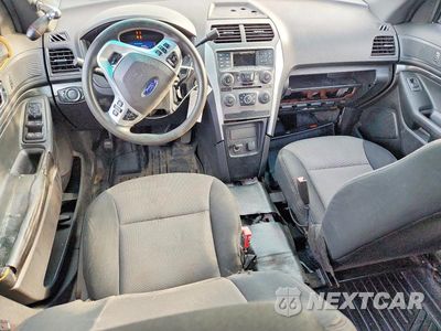 Zdjęcie 8 z 13 samochodu: 2013 FORD EXPLORER POLICE INTERCEPTOR VIN:1FM5K8AR3DGC73387 - miniatura