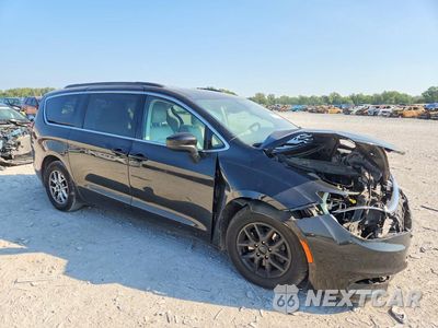 Czwarte zdjęcie samochodu z boku: 2021 CHRYSLER VOYAGER LXI VIN:2C4RC1DG7MR511762 - miniatura