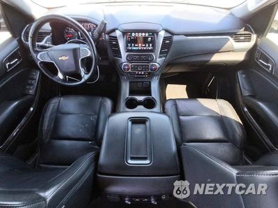 Zdjęcie 8 z 14 samochodu: 2019 CHEVROLET TAHOE K1500 LT VIN:1GNSKBKC2KR368465 - miniatura