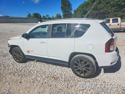 Drugie zdjęcie samochodu z przodu: 2016 JEEP COMPASS SPORT VIN:1C4NJCBB9GD711668 - miniatura
