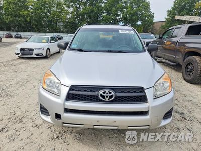 Piąte zdjęcie samochodu w środku: 2010 TOYOTA RAV4 BASE VIN:JTMBF4DV4A5024780 - miniatura