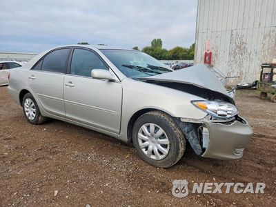 Czwarte zdjęcie samochodu z boku: 2006 TOYOTA CAMRY LE VIN:4T1BE32K16U714517 - miniatura