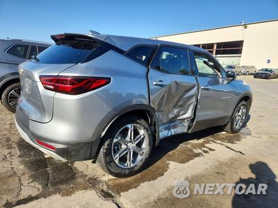 Trzecie zdjęcie samochodu z tyłu: 2025 CHEVROLET BLAZER 2LT VIN:3GNKBCR47SS266127 - miniatura